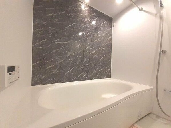 クレイン・ヒル Bの物件内観写真